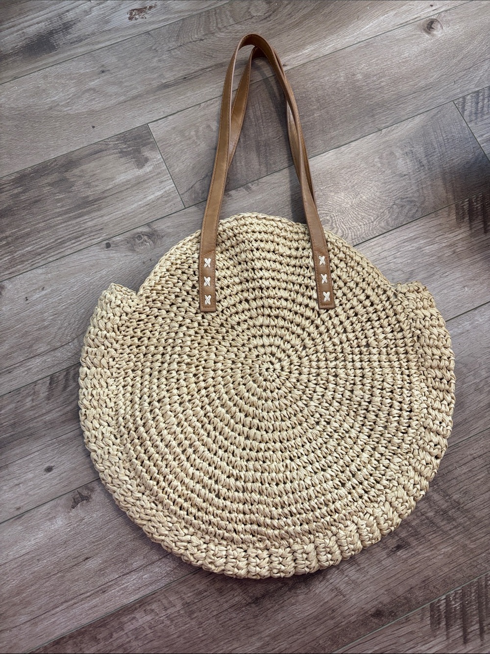 Billabong Woven Round Tote Bag with Brown Straps - Natural (never used)